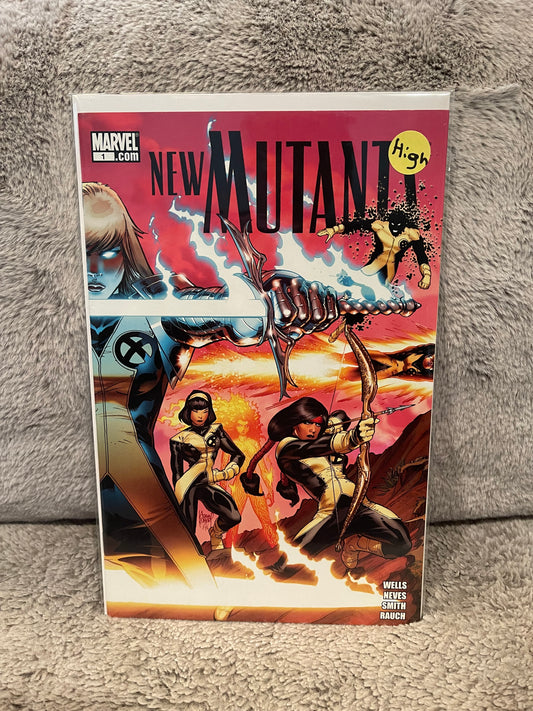 New Mutants 1 Wrap Around Variant (2009)