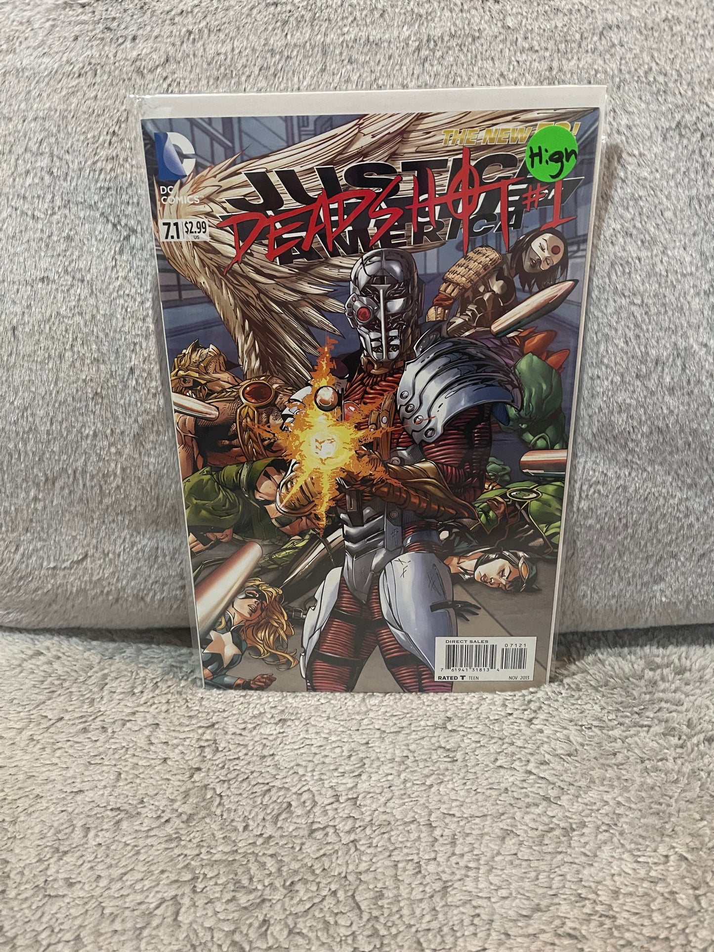 Justice League of America 7.1 (2013) Standard Variant