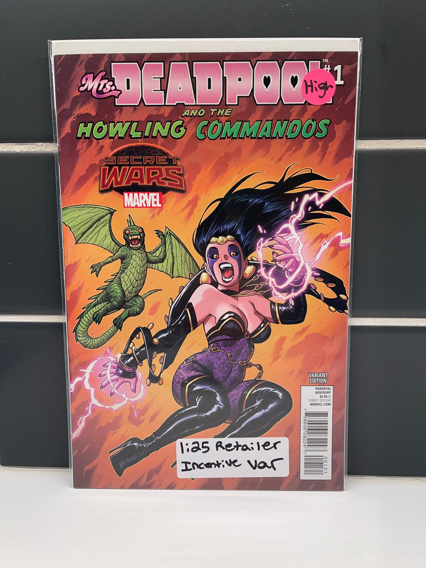 Mrs. Deadpool and the Howling Commandos 1 1:25 Incentive Variant (2015)