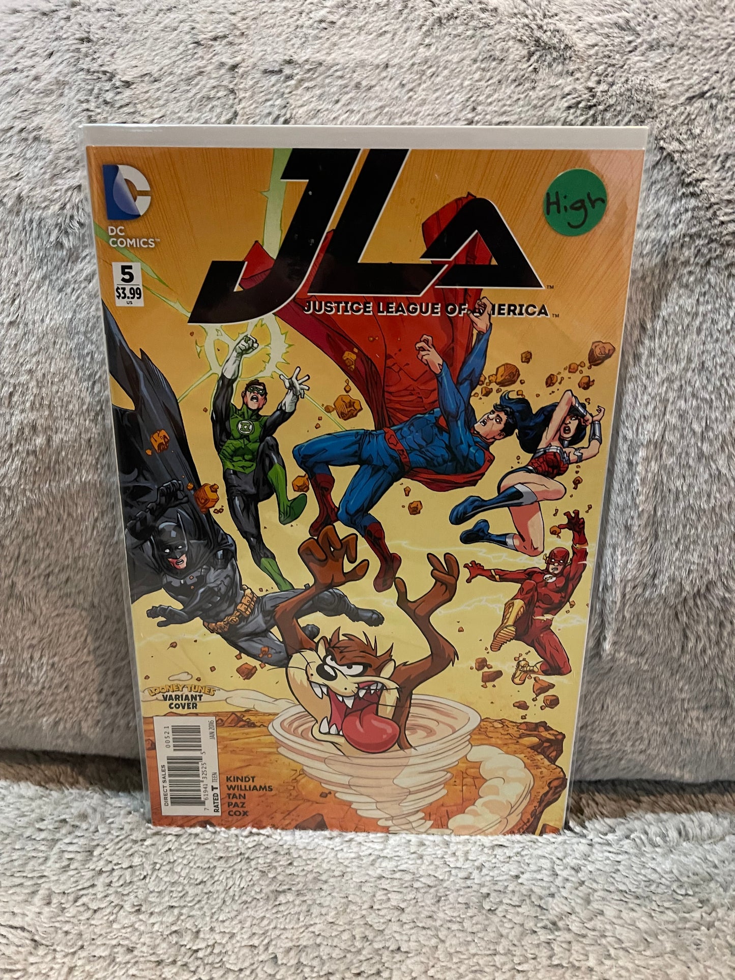 Justice League of America 5 Looney Tunes Variant